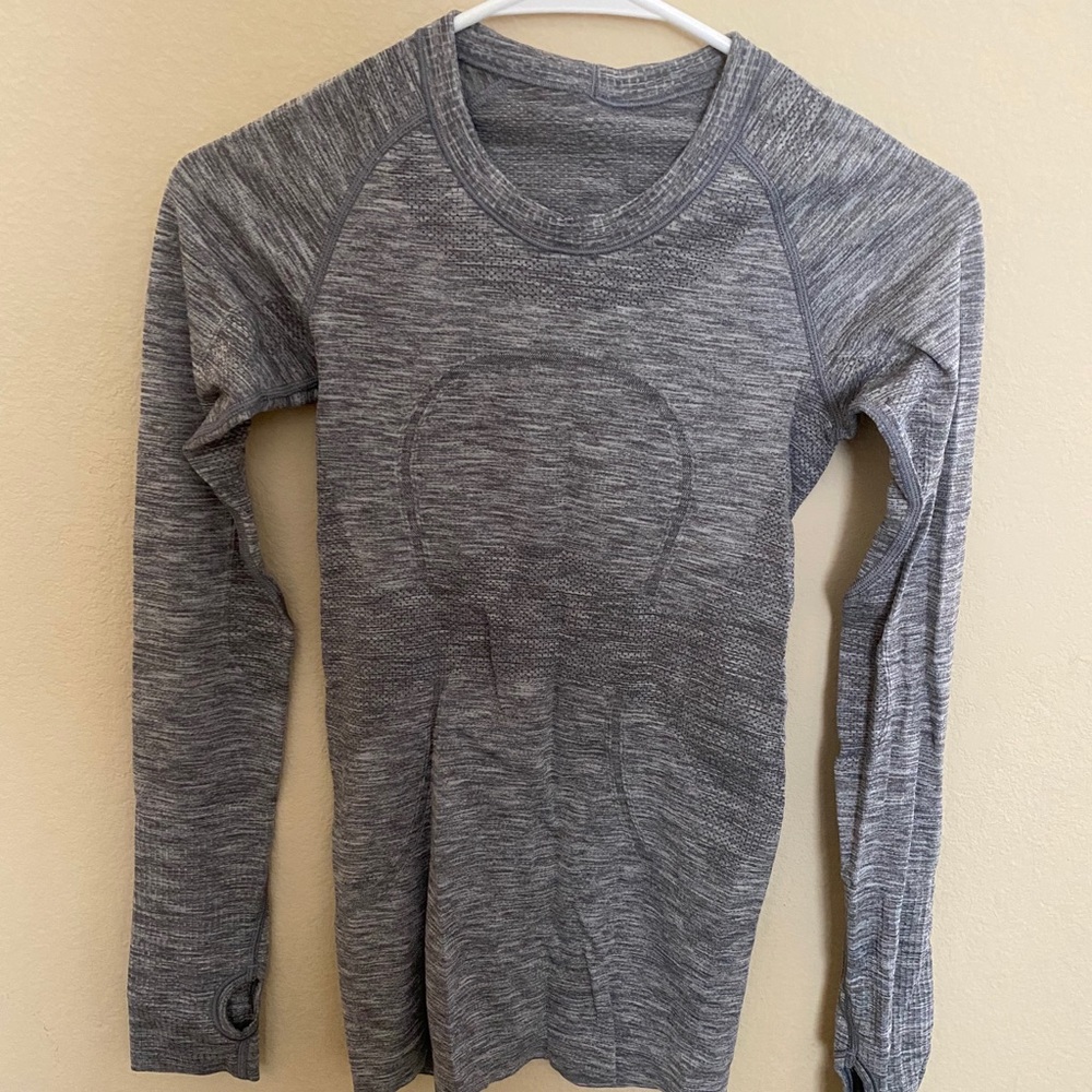 Lululemon Swiftly Tech Long Sleeve